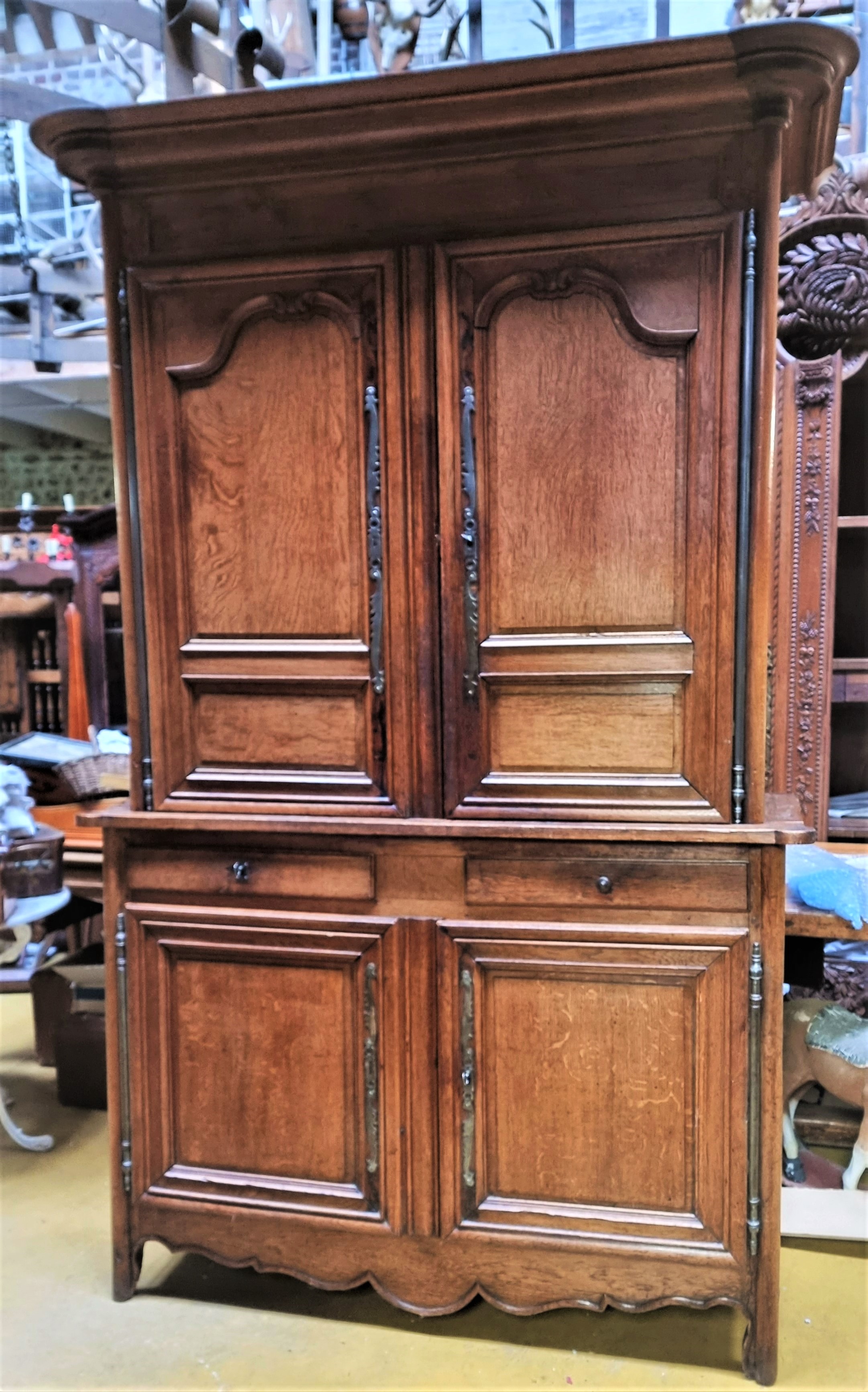 A French Buffet Deux-Corps